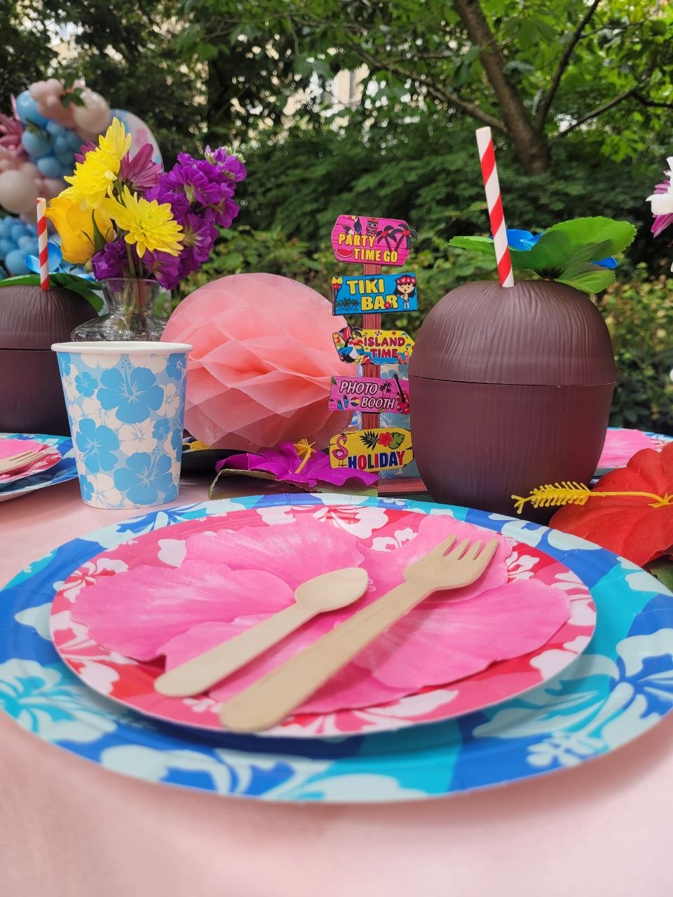 A Tropical Stitch Themed Party for Capri at London Secret Garden, South Kensington